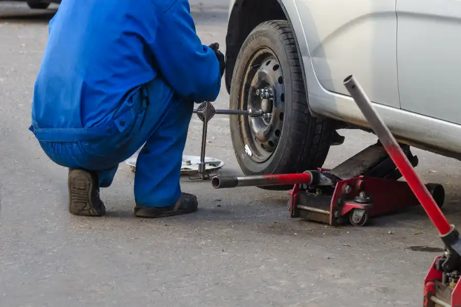 How Mobile Technicians Perform Efficient Tire Changes in Dublin, GA How Mobile Technicians Perform Efficient Tire Changes in Dublin, GA