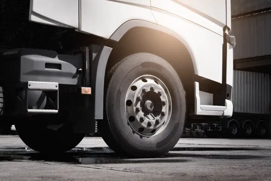 Truck Tire Replacement Strategies for Fleet Management in Dublin, GA Truck Tire Replacement Strategies for Fleet Management in Dublin, GA